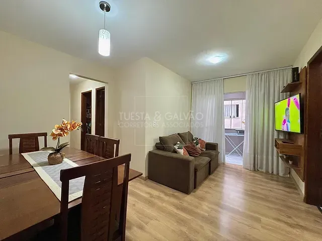 Apartamento com 63m² 3 quartos e 1 banheiro, à venda, no bairro Capão Raso em Curitiba