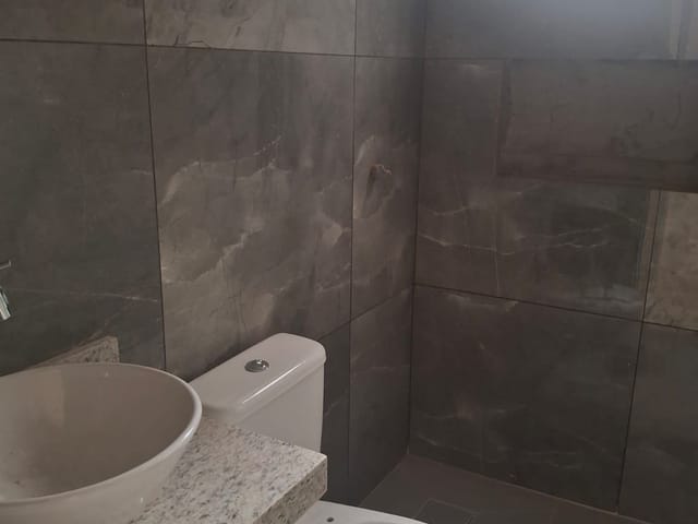 Apartamento 2 quartos e 2 banheiros, à venda, no bairro Parque Novo Oratório em Santo André