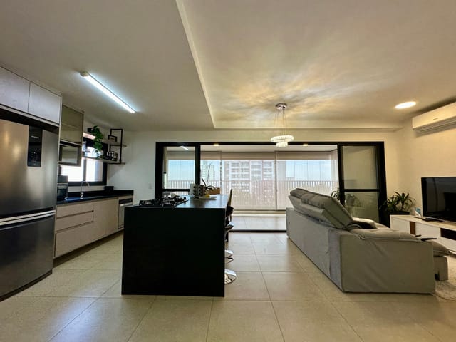 Apartamento com 201m² 3 quartos e 4 banheiros, à venda, no bairro Nova América em Piracicaba