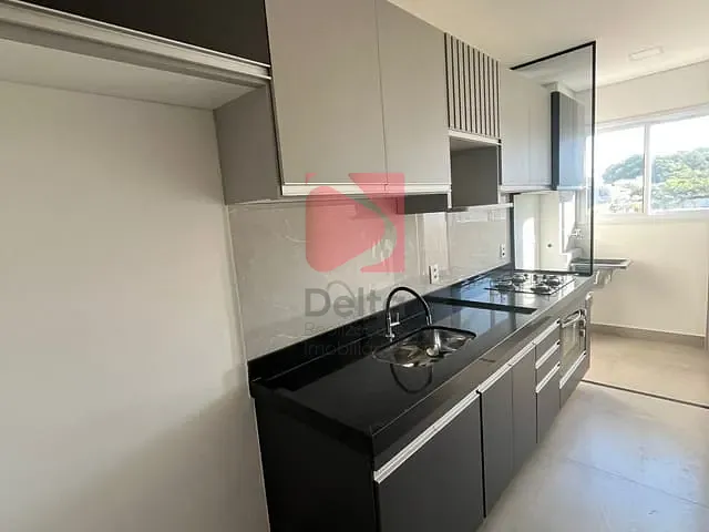 Apartamento 2 quartos e 2 banheiros, para alugar, no bairro Vila Guimarães em Pirassununga