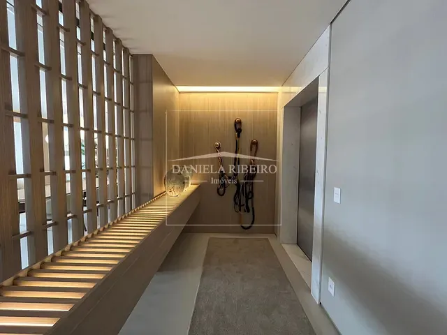 Apartamento 4 quartos e 7 banheiros, à venda, no bairro Bela Suiça em Londrina