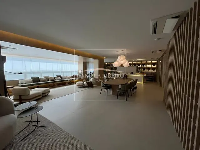 Apartamento 4 quartos e 7 banheiros, à venda, no bairro Bela Suiça em Londrina