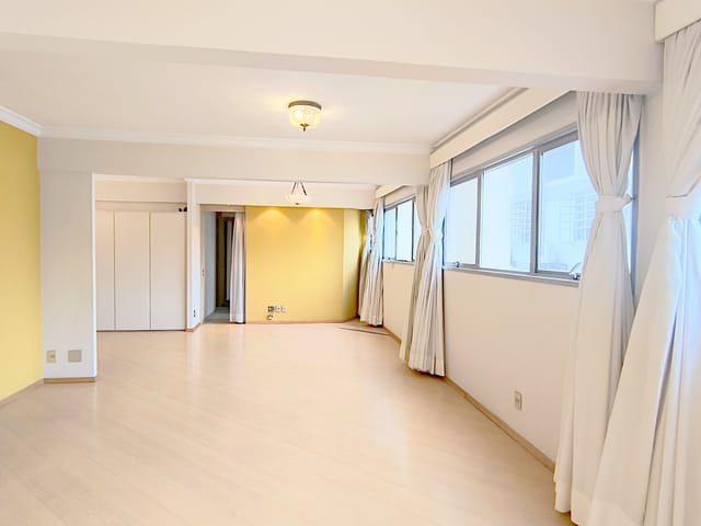 Apartamento com 147m² 2 quartos e 3 banheiros, à venda, no bairro Itaim Bibi em São Paulo