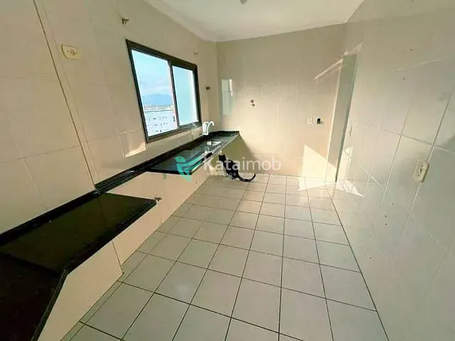 Apartamento 3 quartos e 2 banheiros, à venda, no bairro Mirim em Praia Grande