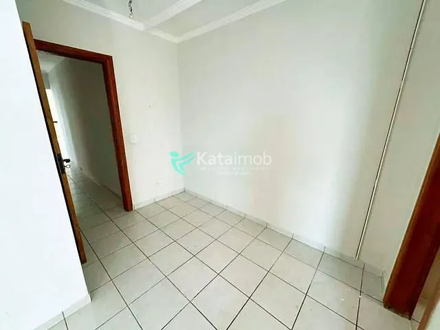 Apartamento 3 quartos e 2 banheiros, à venda, no bairro Mirim em Praia Grande