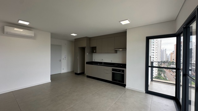 Apartamento com 182m² 3 quartos e 3 banheiros, à venda ou para alugar, no bairro Gleba Fazenda Palhano em Londrina