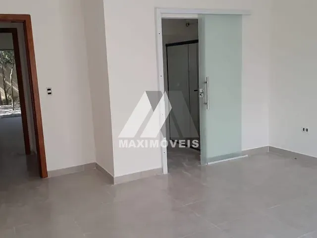 Casa com 360m² 2 quartos e 2 banheiros, à venda, no bairro Arraial D'Ajuda em Porto Seguro