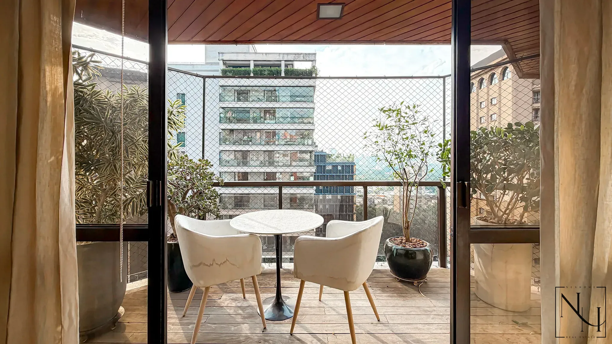 Apartamento, 3 quartos, 228 m² - Foto 11