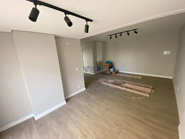 Apartamento 4 quartos e 2 banheiros, à venda, no bairro Jardim Alvorada em São José dos Campos