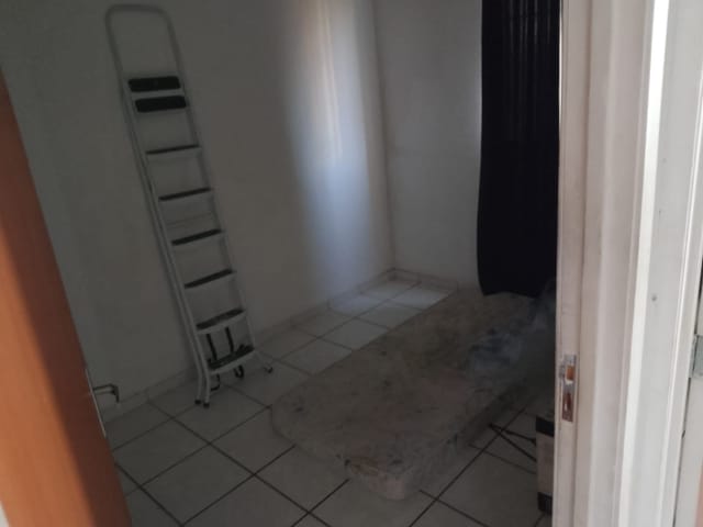Apartamento 2 quartos e 1 banheiro, à venda, no bairro Vista do Sol em Belo Horizonte