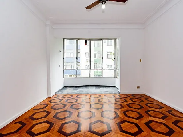 Apartamento com 172m² 3 quartos e 3 banheiros, à venda, no bairro Leme em Rio de Janeiro