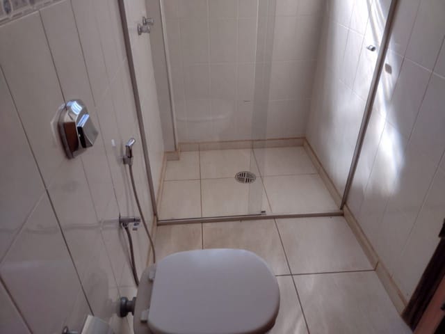 Casa com 140m², para alugar, no bairro Jardim Santo André em São João da Boa Vista