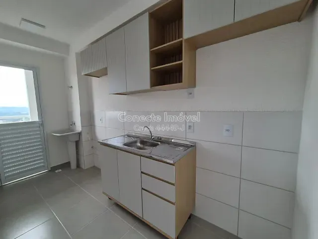 Apartamento com 50m² 2 quartos e 1 banheiro, para alugar, no bairro Vargeão em Jaguariúna