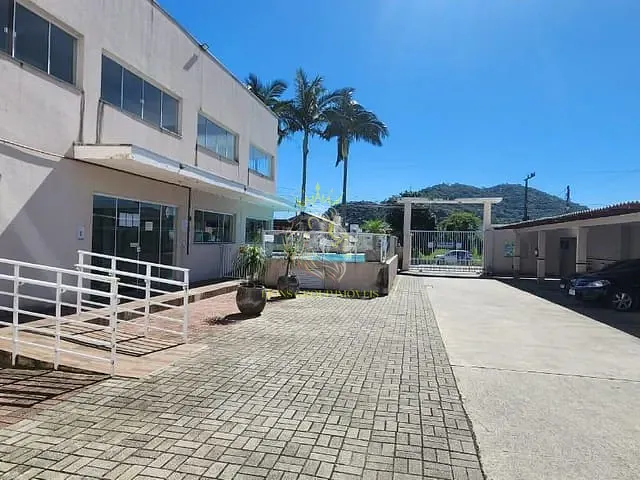 Apartamento 2 quartos e 1 banheiro, à venda, no bairro Rio Pequeno em Camboriú