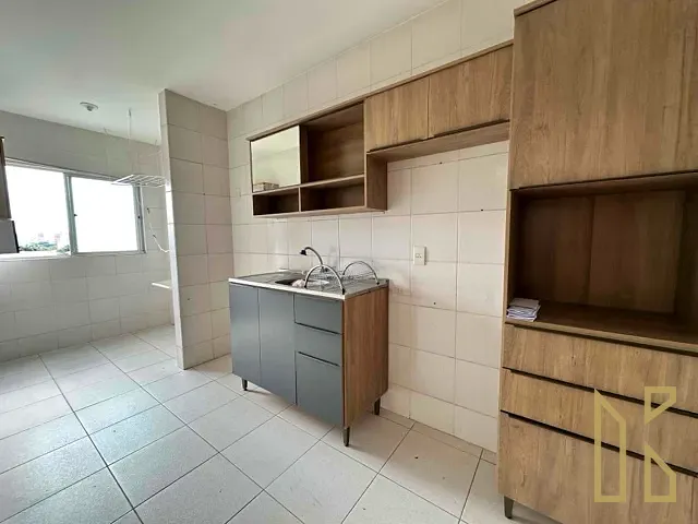 Apartamento com 88m² 2 quartos e 1 banheiro, à venda, no bairro Jardim Roveri em Londrina