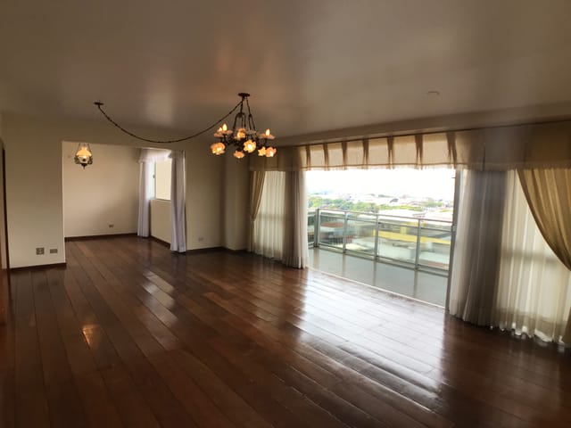 Foto do Apartamento - Apartamento à venda EDIFICIO DOM JOAO VI - 3 SUITES 3 VAGAS NO 7 ANDAR, Centro, Apucarana, PR | J. Mareze Imóveis Ltda
