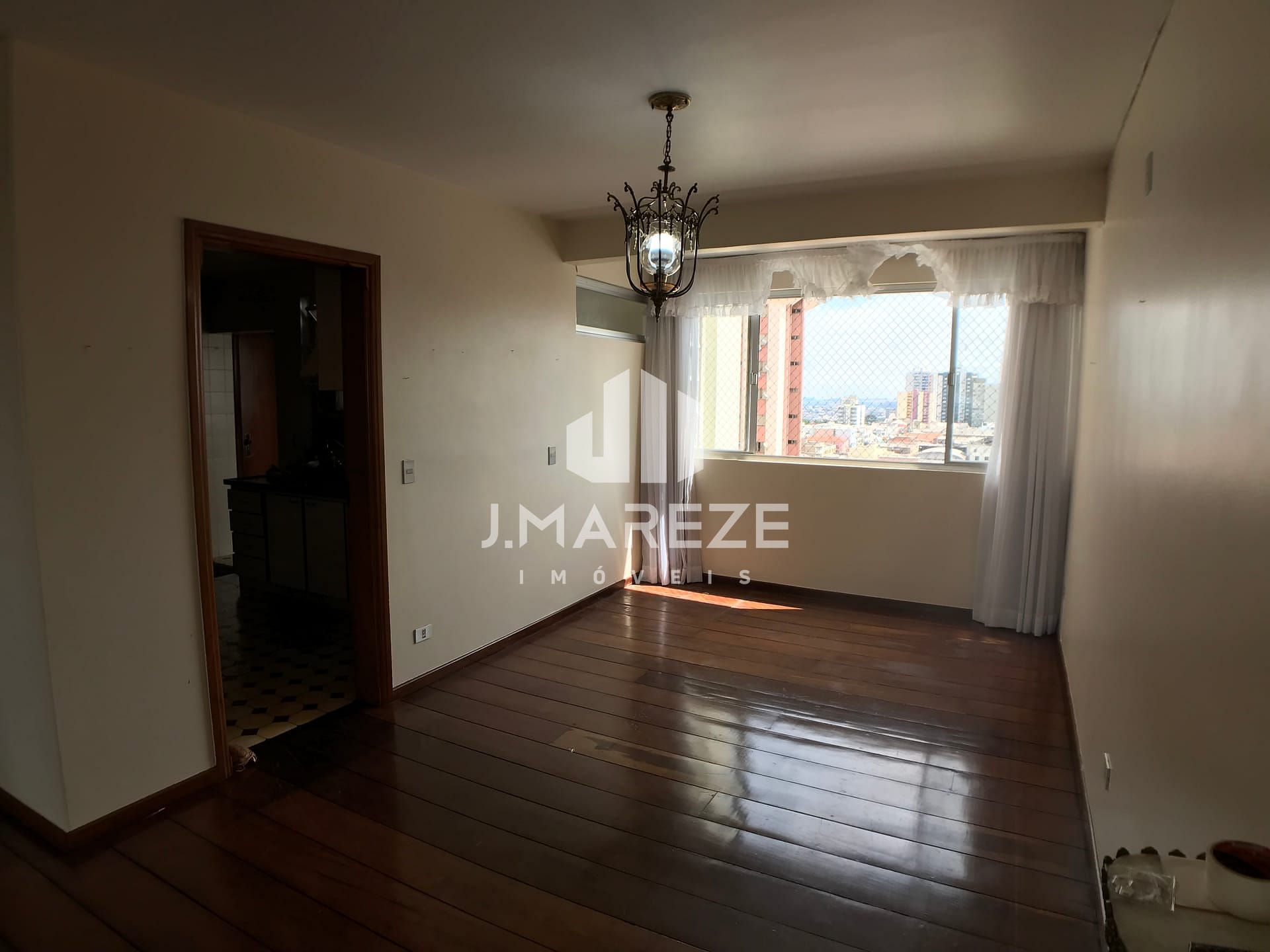 Apartamento à venda com 3 quartos, 224m² - Foto 35