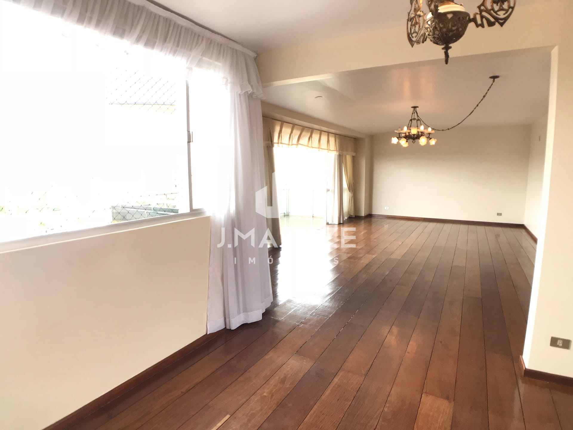 Apartamento à venda com 3 quartos, 224m² - Foto 16