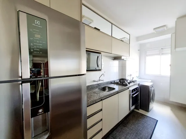 Apartamento com 10m² 3 quartos e 2 banheiros, para alugar, no bairro Santa Rosa em Londrina