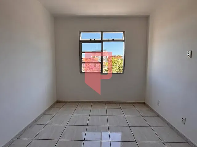 Apartamento com 100m² 3 quartos e 2 banheiros, para alugar, no bairro Caiçaras em Belo Horizonte