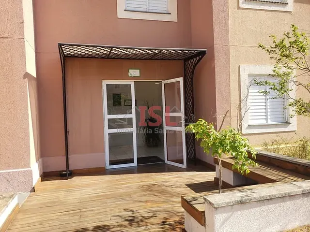Apartamento 2 quartos e 1 banheiro, para alugar, no bairro Vila Satúrnia em Campinas