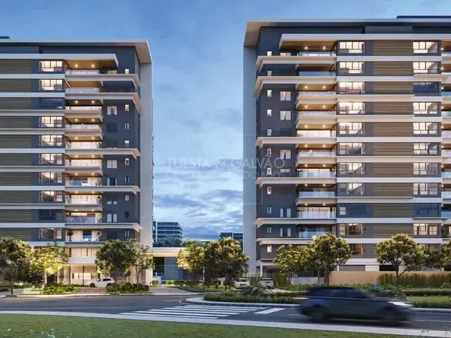 Apartamento com 193m² 3 quartos e 3 banheiros, à venda, no bairro Orleans em Curitiba