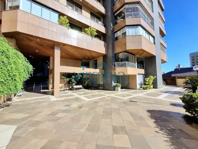 Apartamento com 238m² 3 quartos e 4 banheiros, à venda, no bairro Centro em Novo Hamburgo