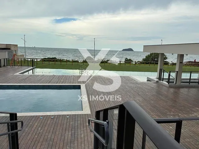 Apartamento com 155m² 3 quartos e 2 banheiros, à venda, no bairro Balneário Piçarras  em Balneário Piçarras