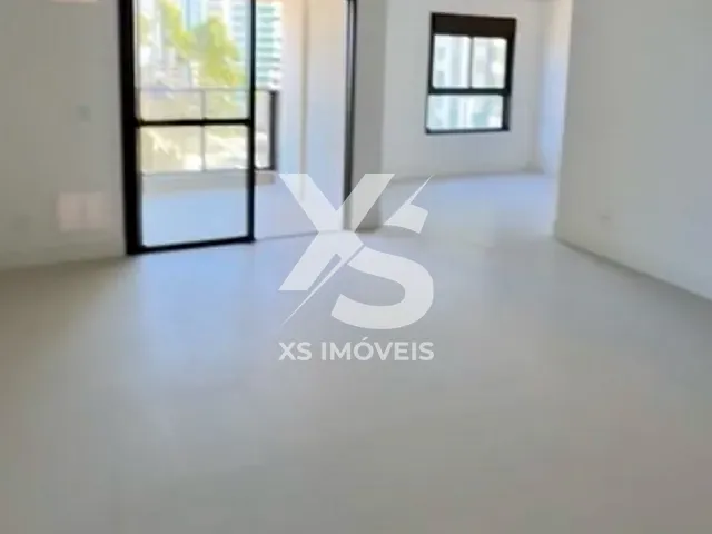 Apartamento com 155m² 3 quartos e 2 banheiros, à venda, no bairro Balneário Piçarras  em Balneário Piçarras