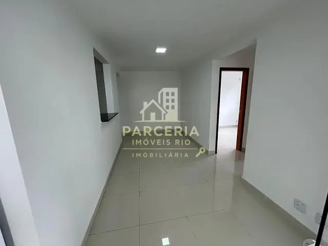 Apartamento com 50m² 2 quartos e 1 banheiro, à venda, no bairro Taquara em Rio de Janeiro