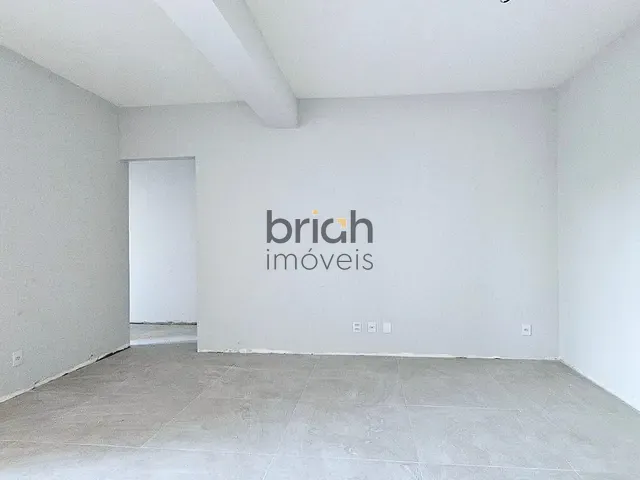 Apartamento com 105m² 2 quartos e 3 banheiros, à venda, no bairro Pinheiro em São Leopoldo