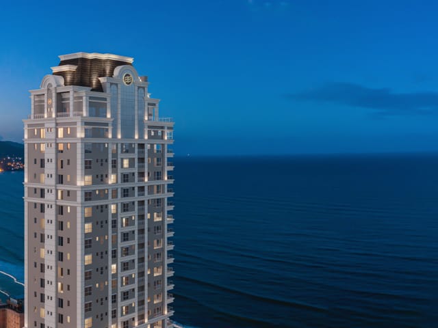 Apartamento à venda, no bairro Meia Praia em Itapema