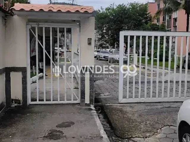 Apartamento 2 quartos e 1 banheiro, à venda, no bairro Jardim Sulacap em Rio de Janeiro