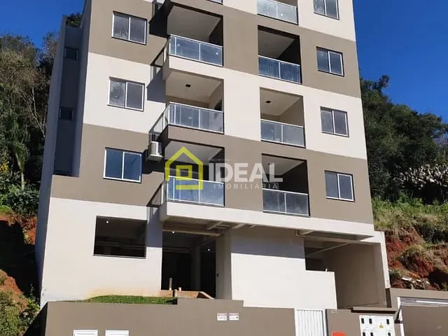 Apartamento 2 quartos e 2 banheiros, à venda, no bairro Arvoredo em Concórdia
