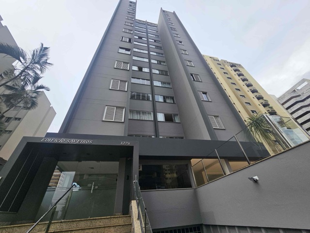 Apartamento com 99m² 3 quartos e 1 banheiro, à venda, no bairro Centro em Londrina
