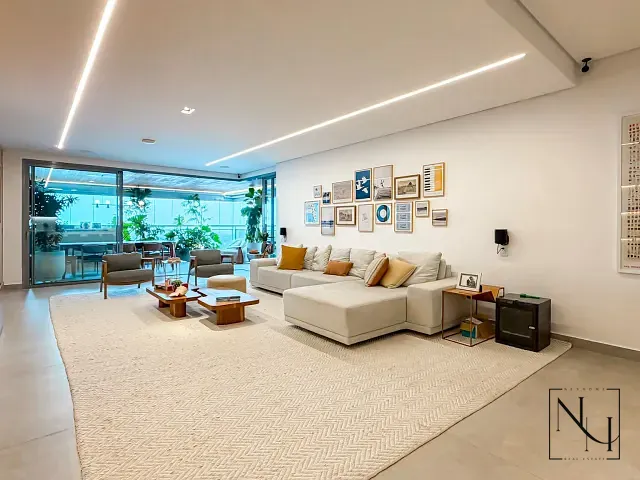 Apartamento com 207m² 3 quartos e 5 banheiros, à venda, no bairro Jardim das Acácias em São Paulo