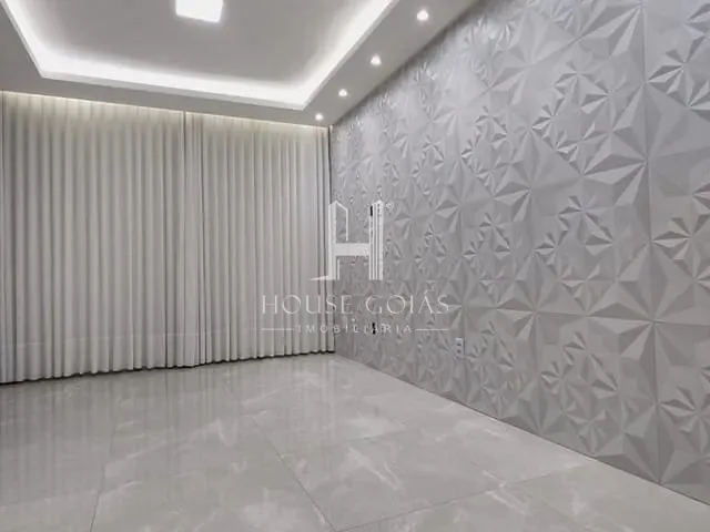 Apartamento 2 quartos e 1 banheiro, à venda, no bairro Condomínio das Esmeraldas em Goiânia