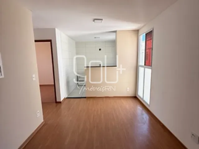 Apartamento 2 quartos e 1 banheiro, à venda, no bairro Pajuçara em Natal