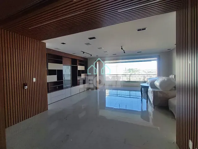 Apartamento com 141m² 3 quartos e 3 banheiros, à venda, no bairro Centro em Taubaté