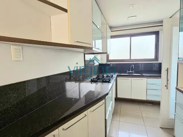 Apartamento com 150m² 3 quartos e 3 banheiros, para alugar, no bairro Boa Vista em Novo Hamburgo