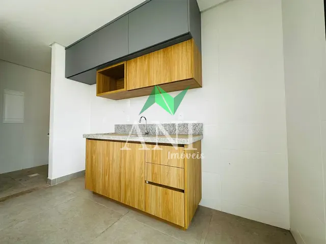 Apartamento com 105m² 3 quartos e 4 banheiros, à venda, no bairro Setor Bueno em Goiânia
