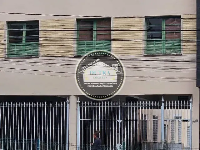 Apartamento 2 quartos e 1 banheiro, para alugar, no bairro Centro em Juiz de Fora