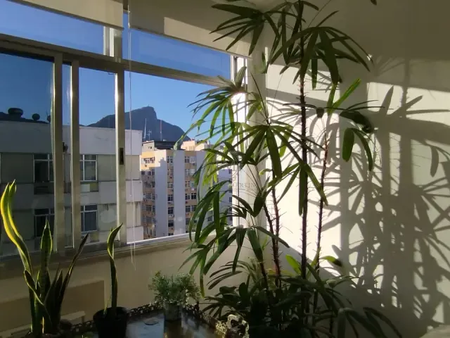 Apartamento com 84m² 3 quartos e 2 banheiros, à venda, no bairro Leblon em Rio de Janeiro