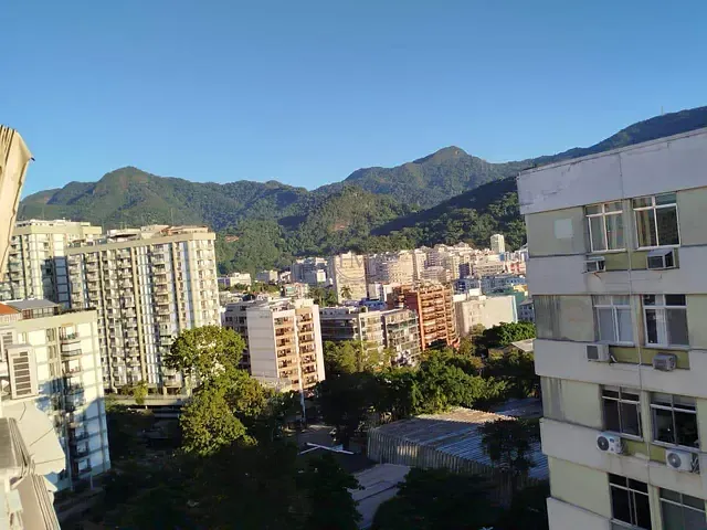 Apartamento com 84m² 3 quartos e 2 banheiros, à venda, no bairro Leblon em Rio de Janeiro