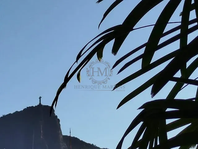 Apartamento com 84m² 3 quartos e 2 banheiros, à venda, no bairro Leblon em Rio de Janeiro