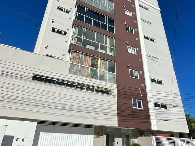 Apartamento 2 quartos e 2 banheiros, à venda, no bairro Areias em Camboriú