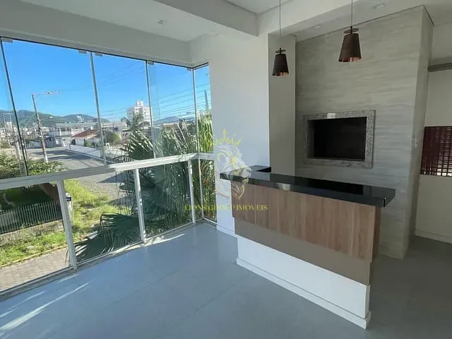 Apartamento 2 quartos e 2 banheiros, à venda, no bairro Areias em Camboriú