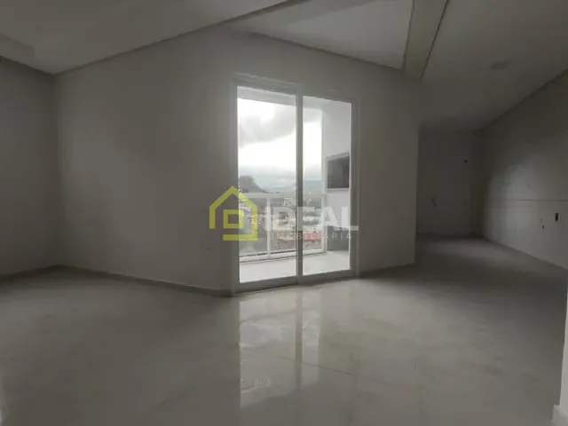 Apartamento 2 quartos e 2 banheiros, à venda, no bairro Imigrantes em Concórdia