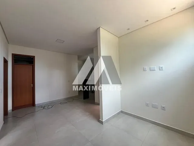 Apartamento 2 quartos e 1 banheiro, para alugar, no bairro São Geraldo em Araçuaí