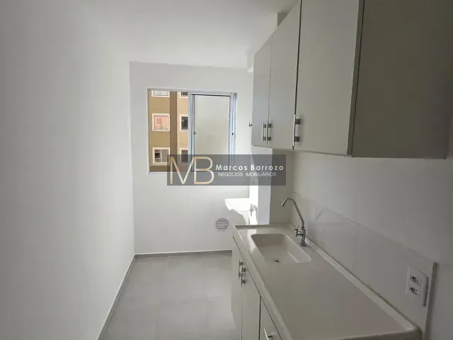 Apartamento 2 quartos e 1 banheiro, à venda, no bairro Jardim Lago Norte em Londrina